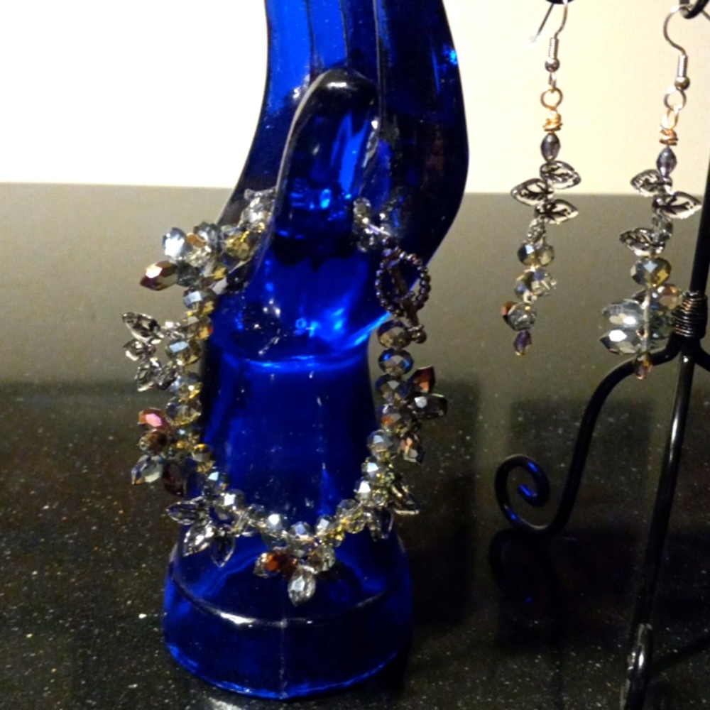 New SALE!!!Crystal beaded bracelet and earrings set!